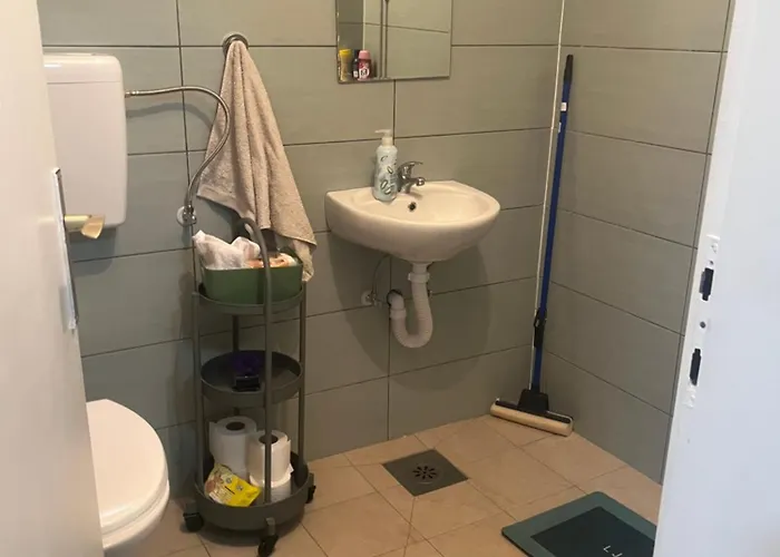 アパート Zeravica Šid